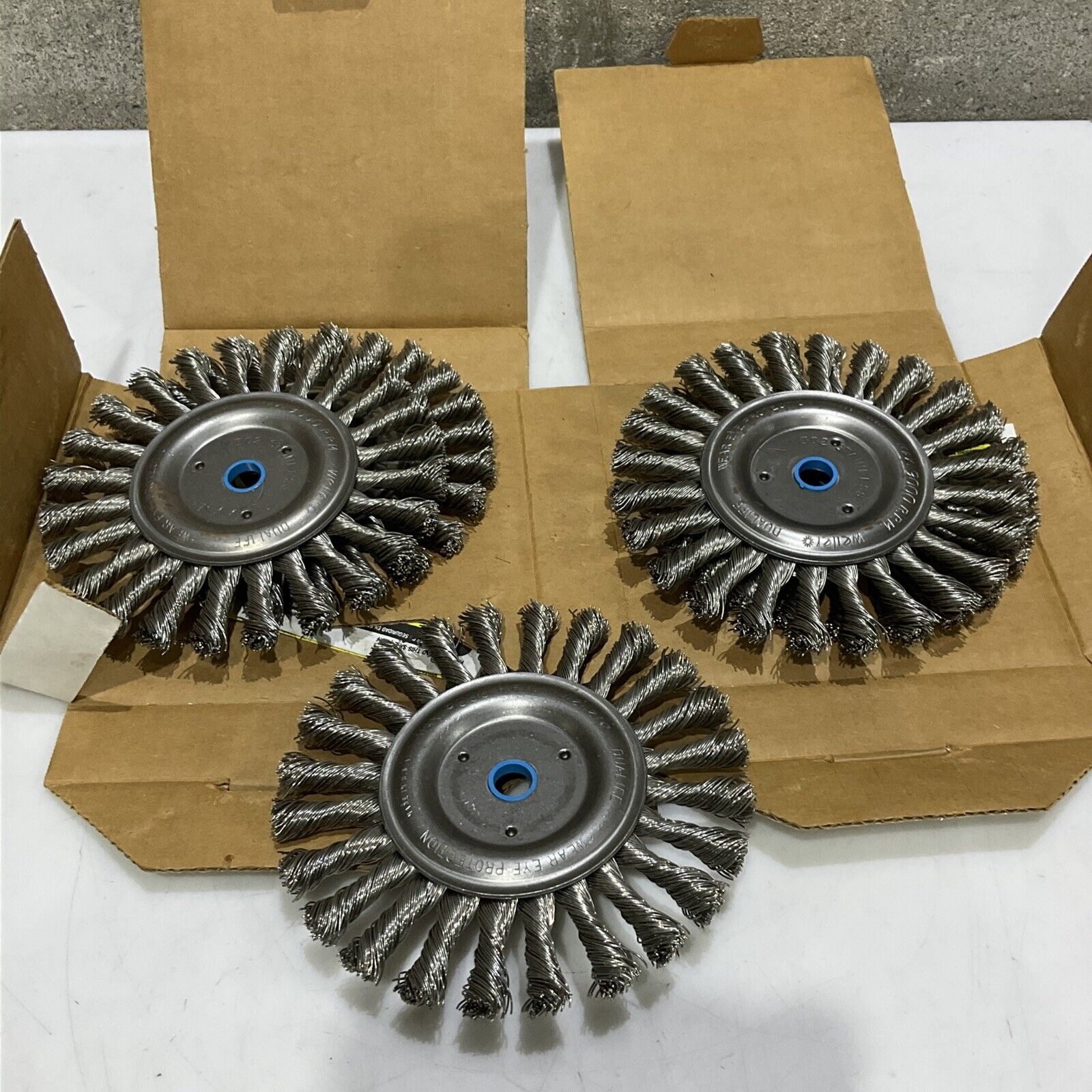 WIRE WHEEL – Industrial Garage Sales