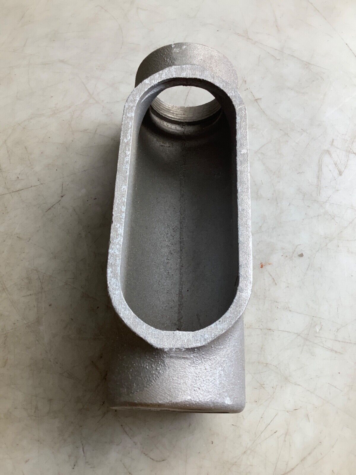 COOPER CROUSE HINDS C67 SA CONDUIT OUTLET BODY FORM 7 2IN 678 - QTY 2