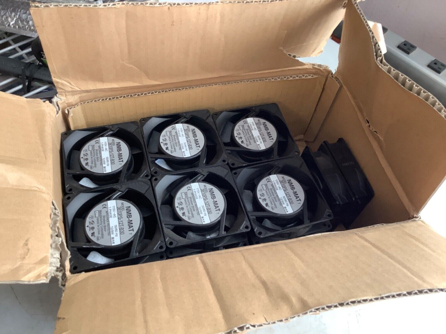 NMB-MAT 3610PS-12T-B30 AXIAL FAN 1PH 115VAC 12/9W - LOT OF 20