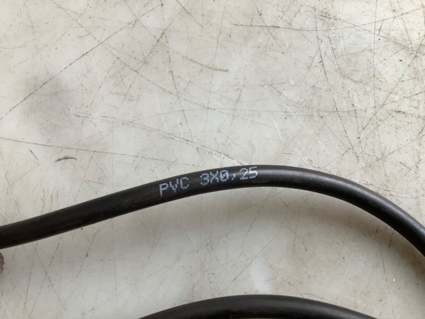 MURR ELEKTRONIK PVC3X025 CABLE 16FT 3PIN 444