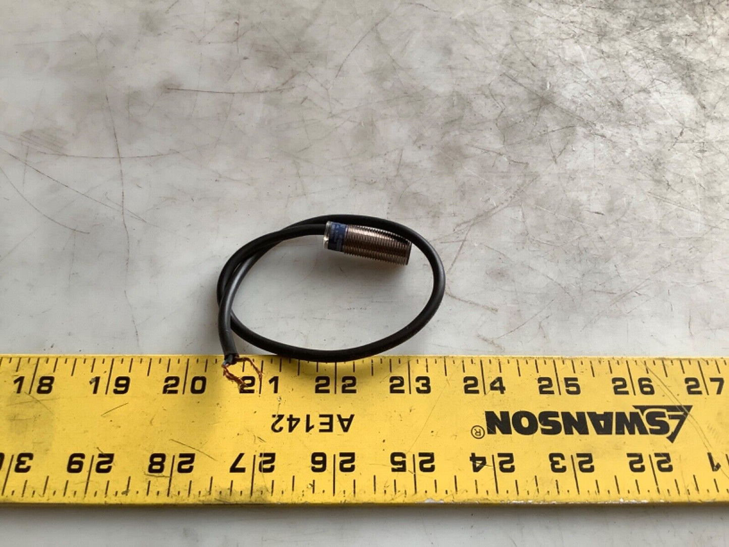 TELEMECANIQUE XS1N12PA340 PROXIMITY SENSOR