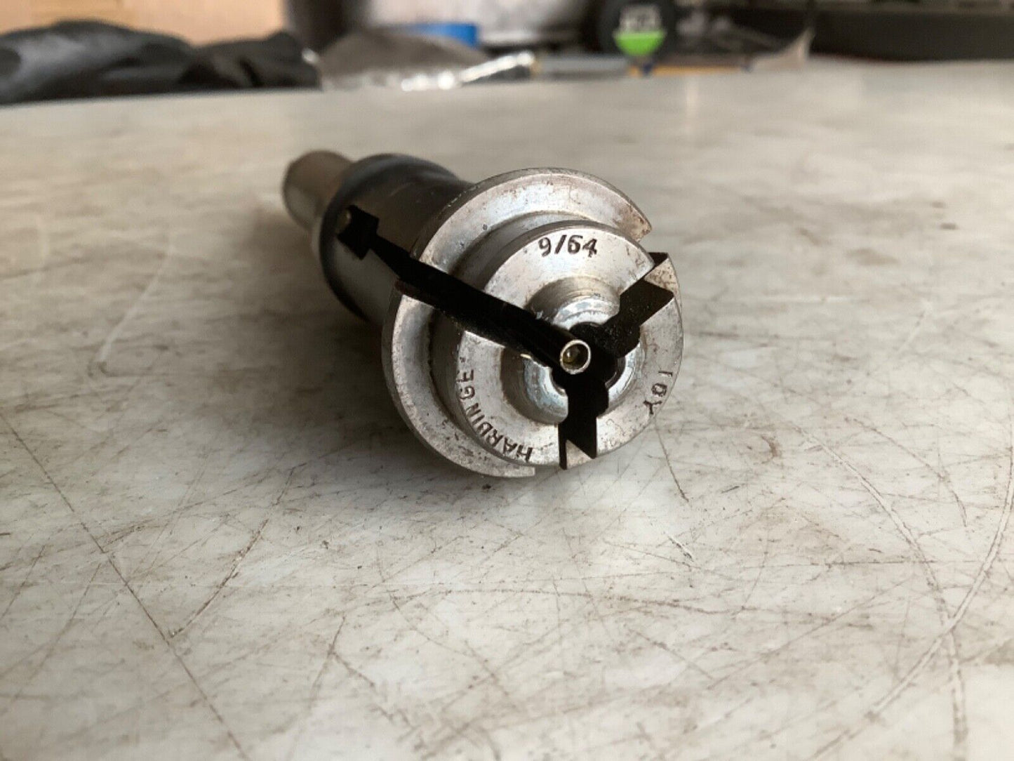 BROWN & SHARPE 372-110-1 SPRING EJECTOR STOP W/ HARDINGE 10Y COLLET 9/64IN 333