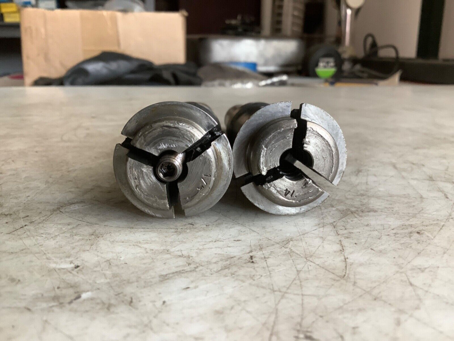 BROWN & SHARPE 110-1 SPRING EJECTOR STOP W/ 30 COLLET 9/64IN 333 - QTY 2