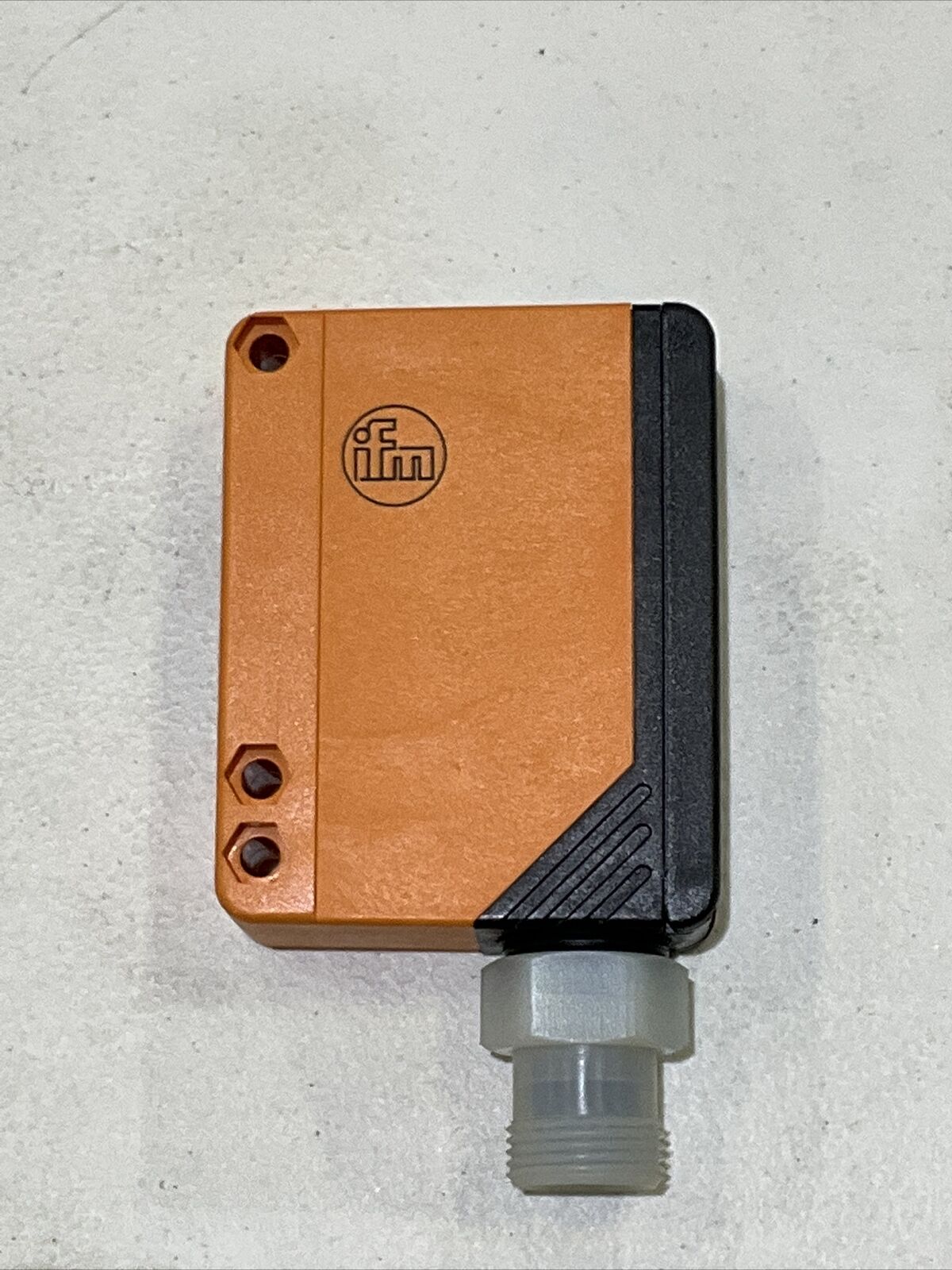 IFM EFECTOR 200 OA3500 DIFFUSE REFLECTION SENSOR 222