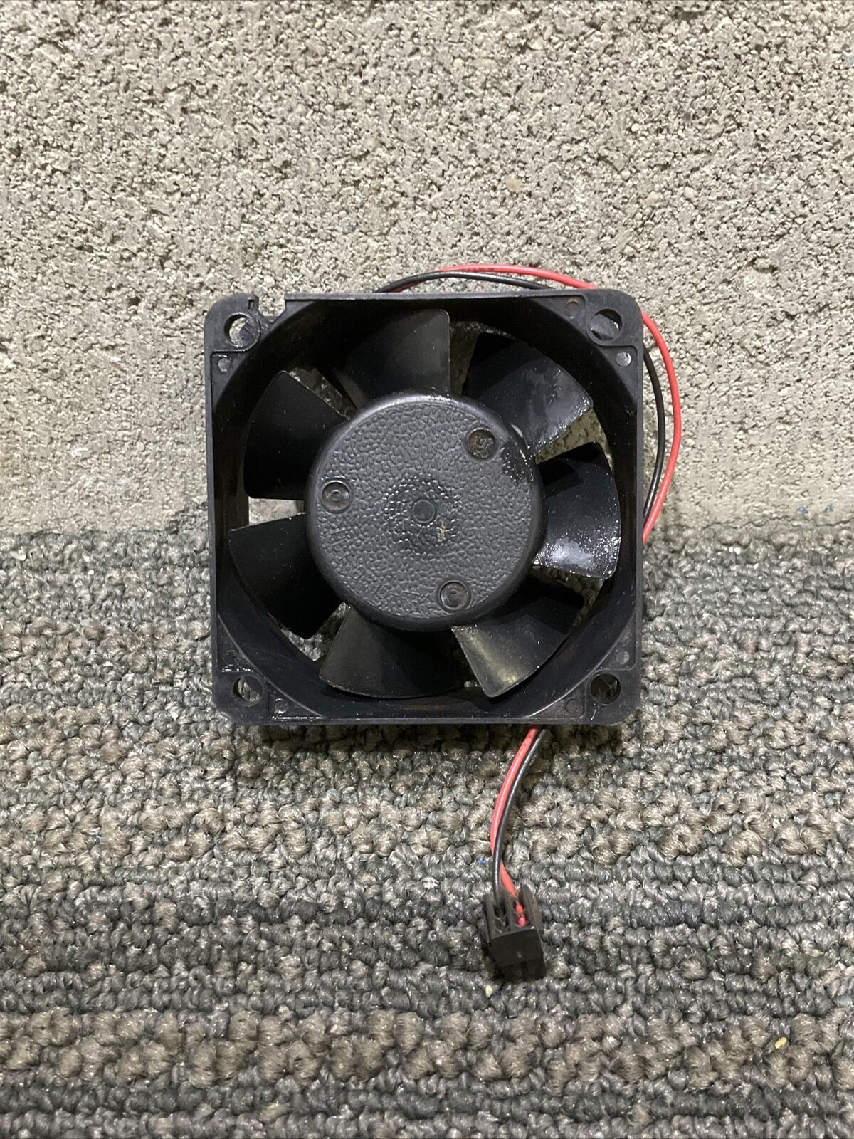 NMB MAT 2410ML05WB60 MINEBEA FAN 222
