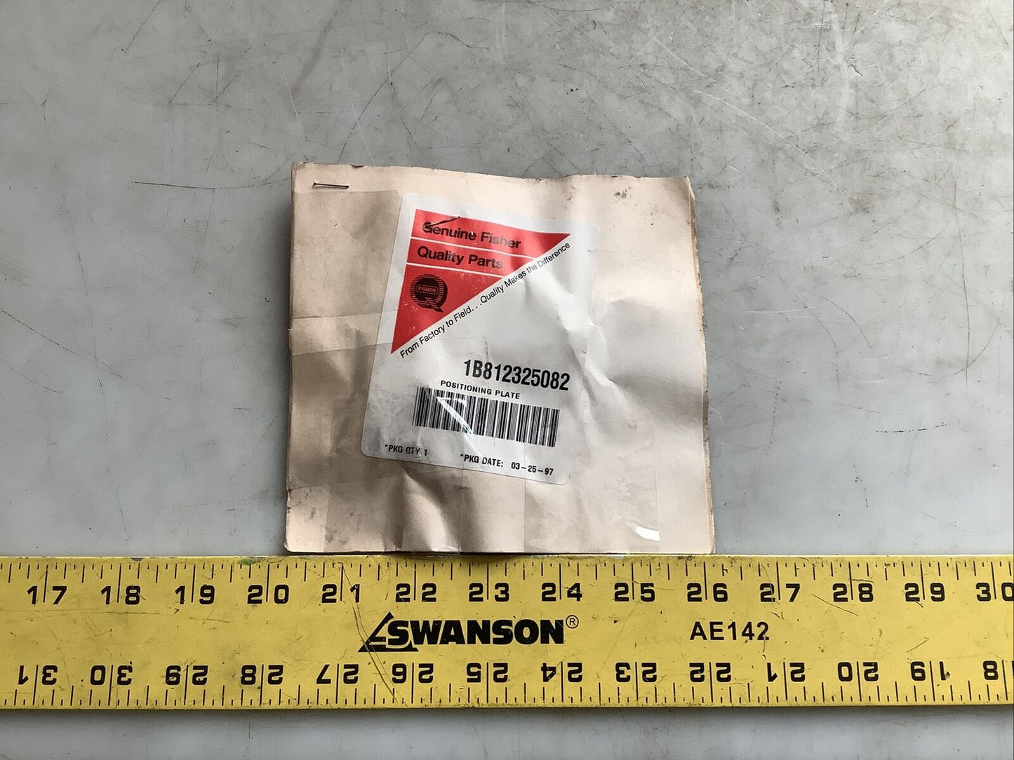 FISHER 1B812325082 VALVE POSITIONING PLATE