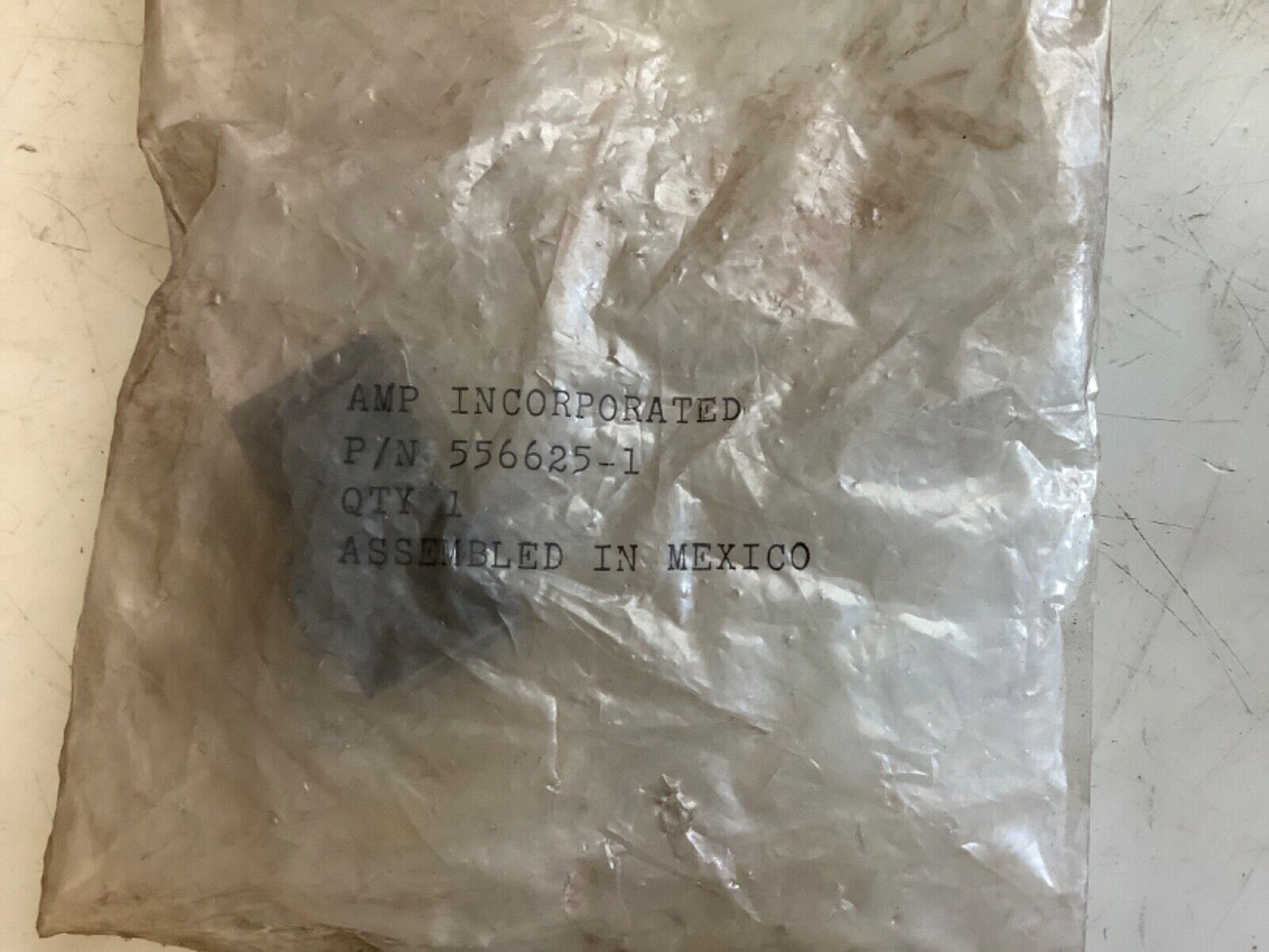 TE CONNECTIVITY AMP CONNECTORS 556625-1 MODULAR JACK 444 - QTY 6