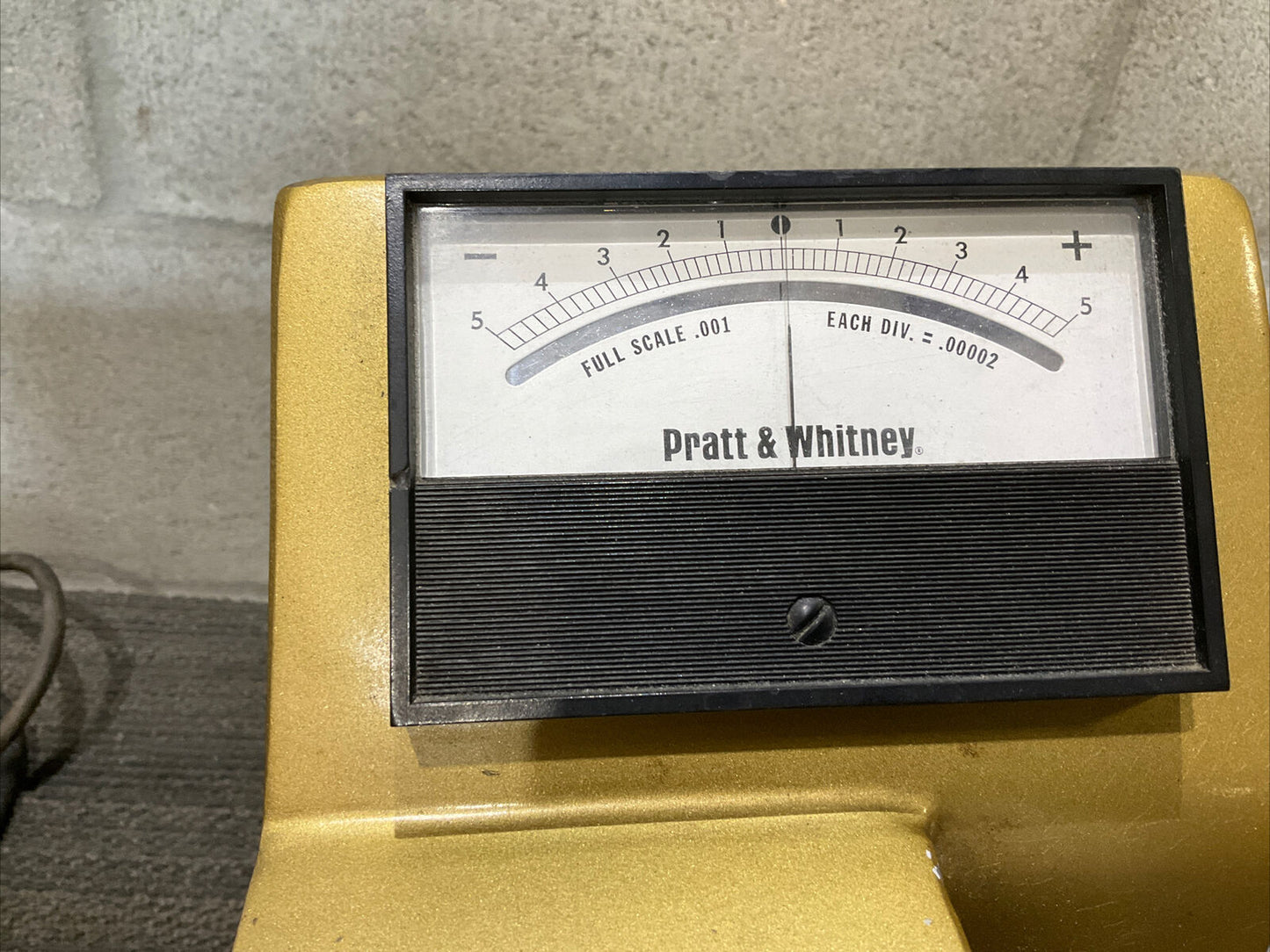 PRATT AND WHITNEY SUPERMICROMETER MODEL B