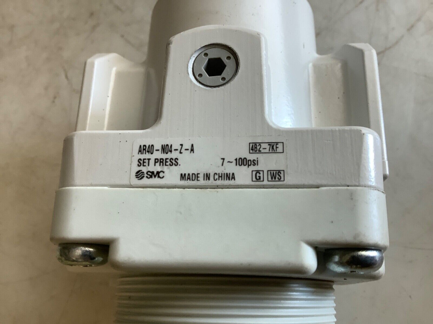 SMC AR40-N04-Z-A REGULATOR 222
