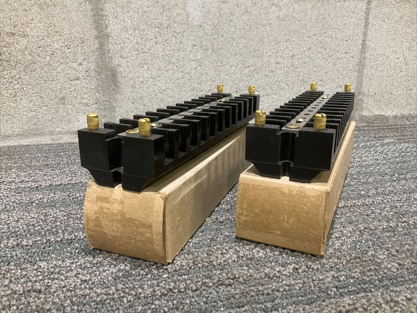 GE GENERAL ELECTRIC 183B4226 P-4 CIRCUIT TERMINAL BLOCK 222 LOT OF 2