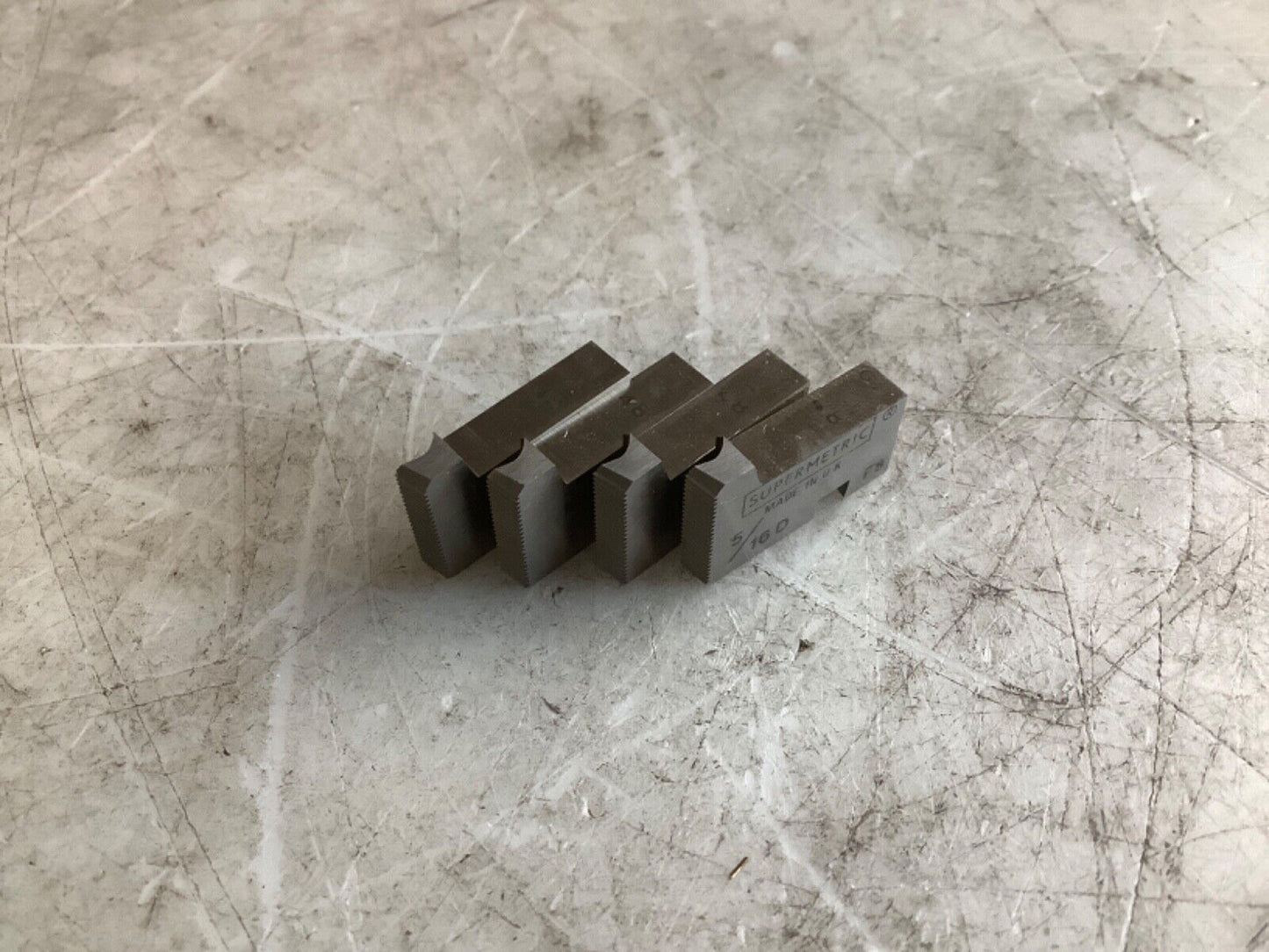GREENFIELD 099660 THREAD CHASER 5/16 DS SUPER 4-43NF 45 CHAM 15FG 333 LOT OF 4