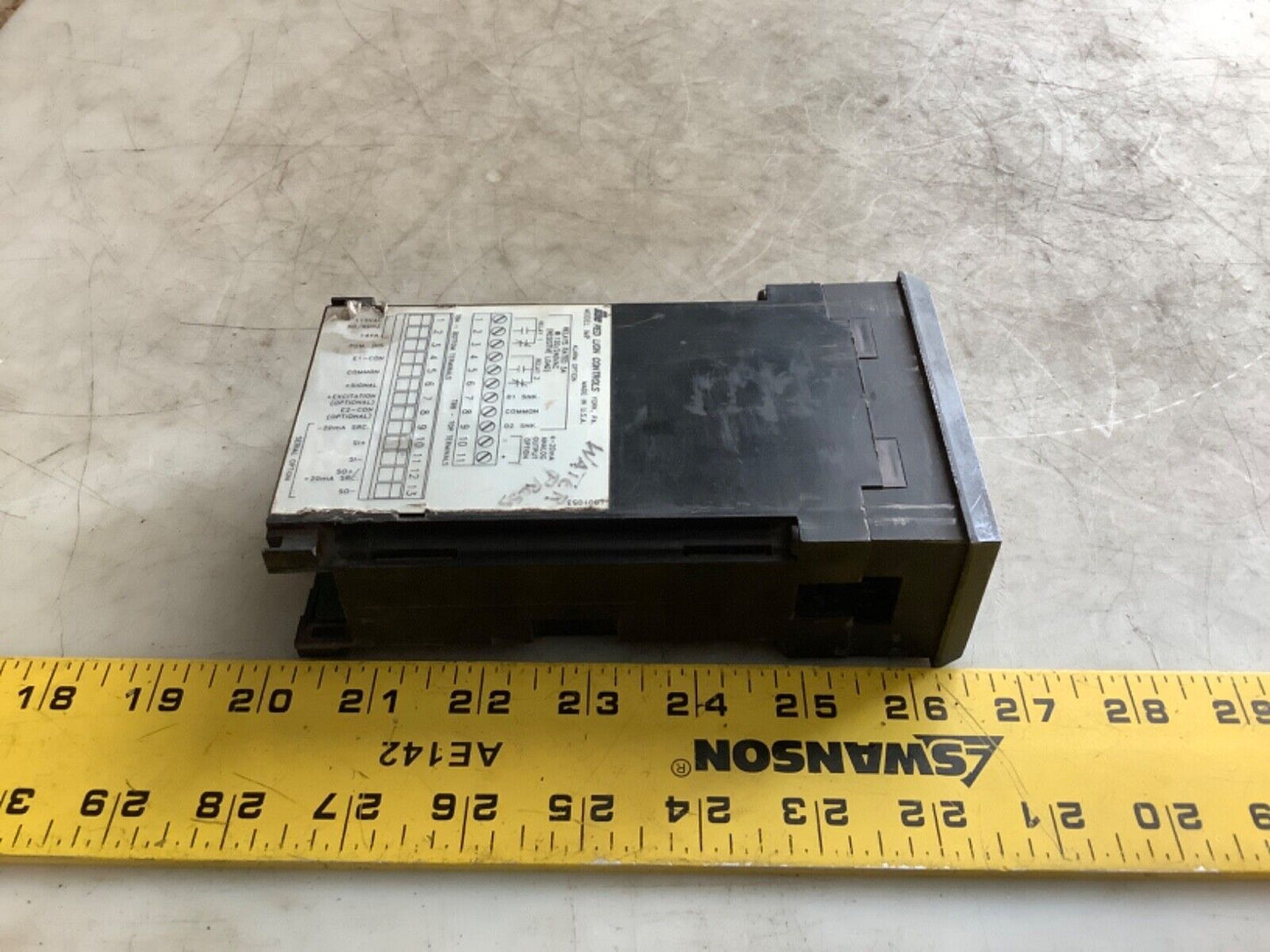 RED LION CONTROLS IMP23102 APOLLO PROCESS METER 222