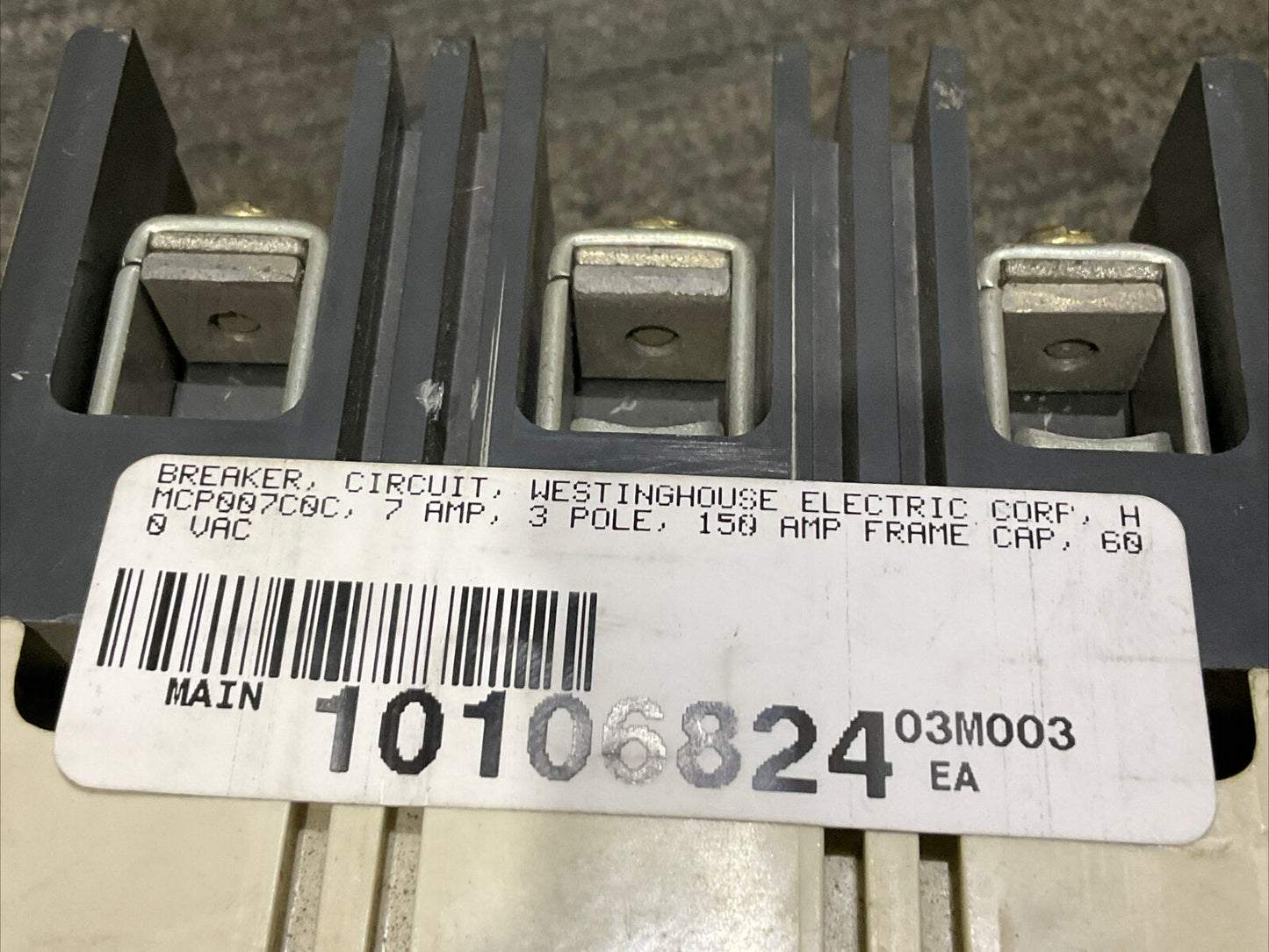 CUTLER HAMMER HMCP HMCP007COC CIRCUIT BREAKER 7 AMP 3 POLE 600VAC-250VDC 678