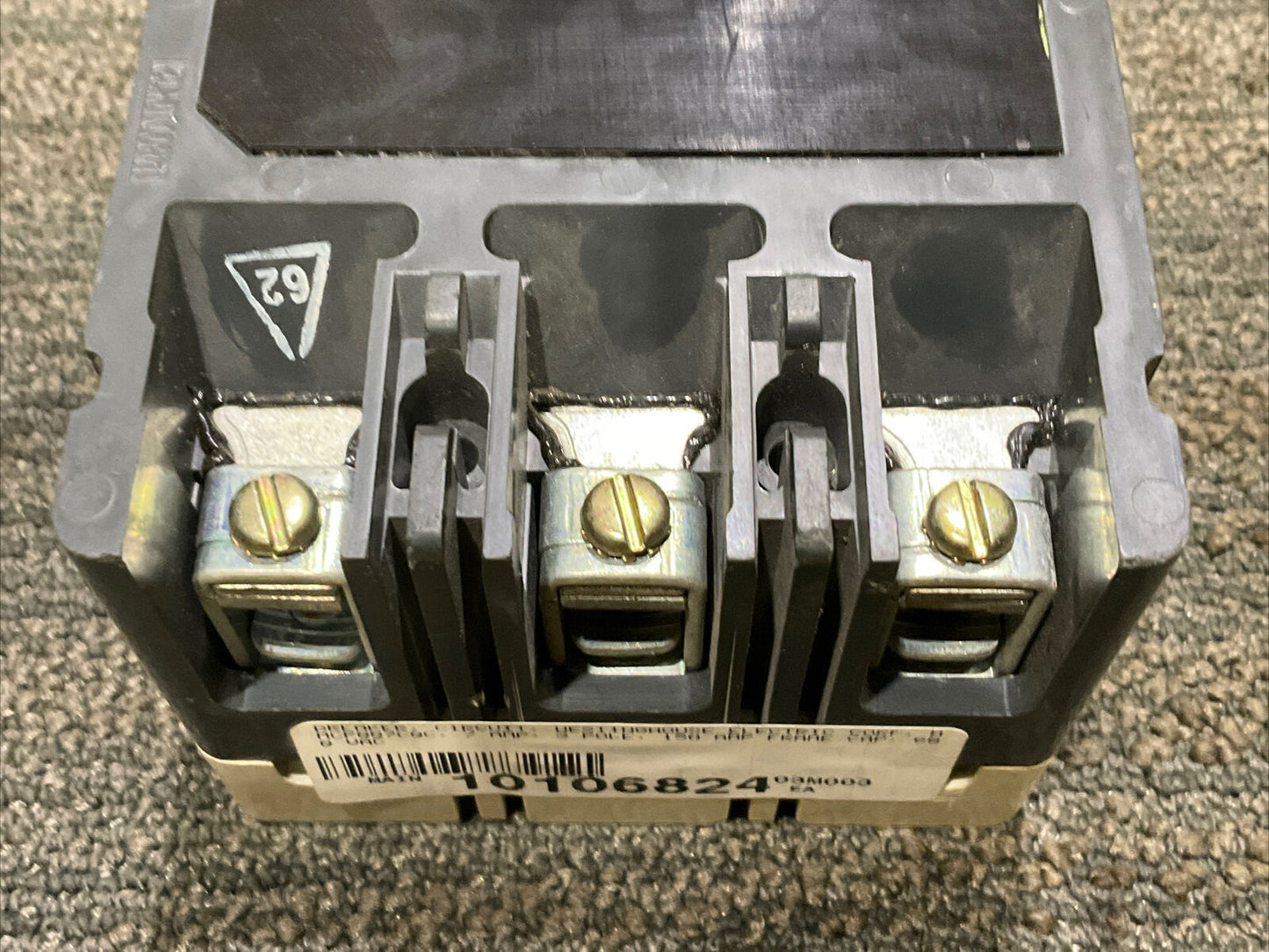 CUTLER HAMMER HMCP HMCP007COC CIRCUIT BREAKER 7 AMP 3 POLE 600VAC-250VDC 678