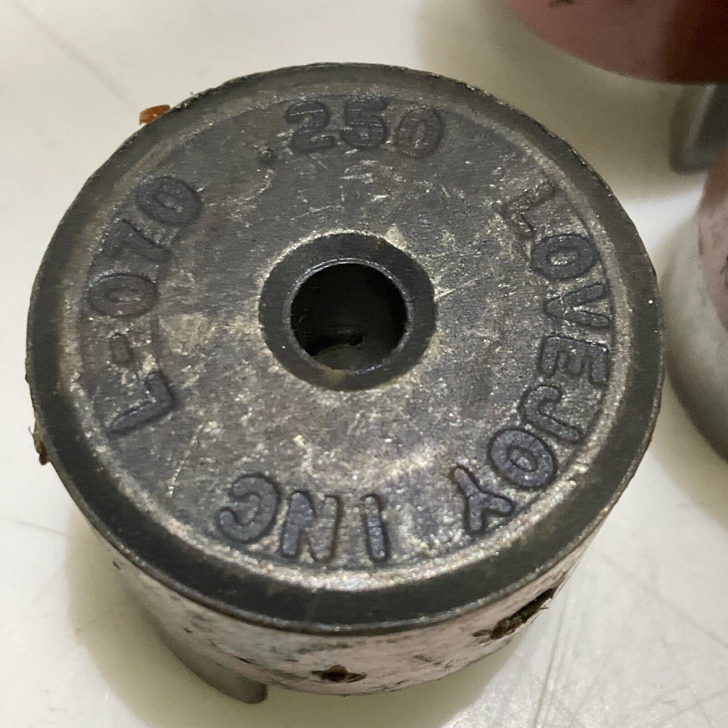 LOVEJOY L-070 .250 COUPLING HUB 678 LOT OF 4