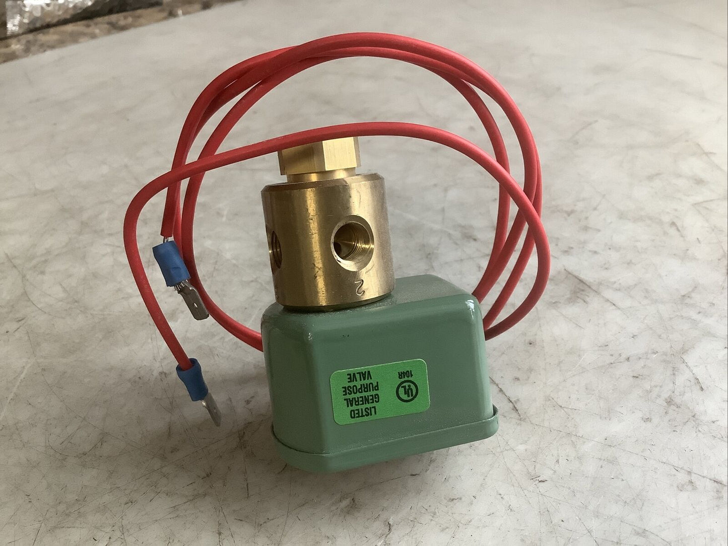 ASCO 8320B15 SOLENOID VALVE 24VDC 100PSI 9.7W 1/8IN PIPE 678