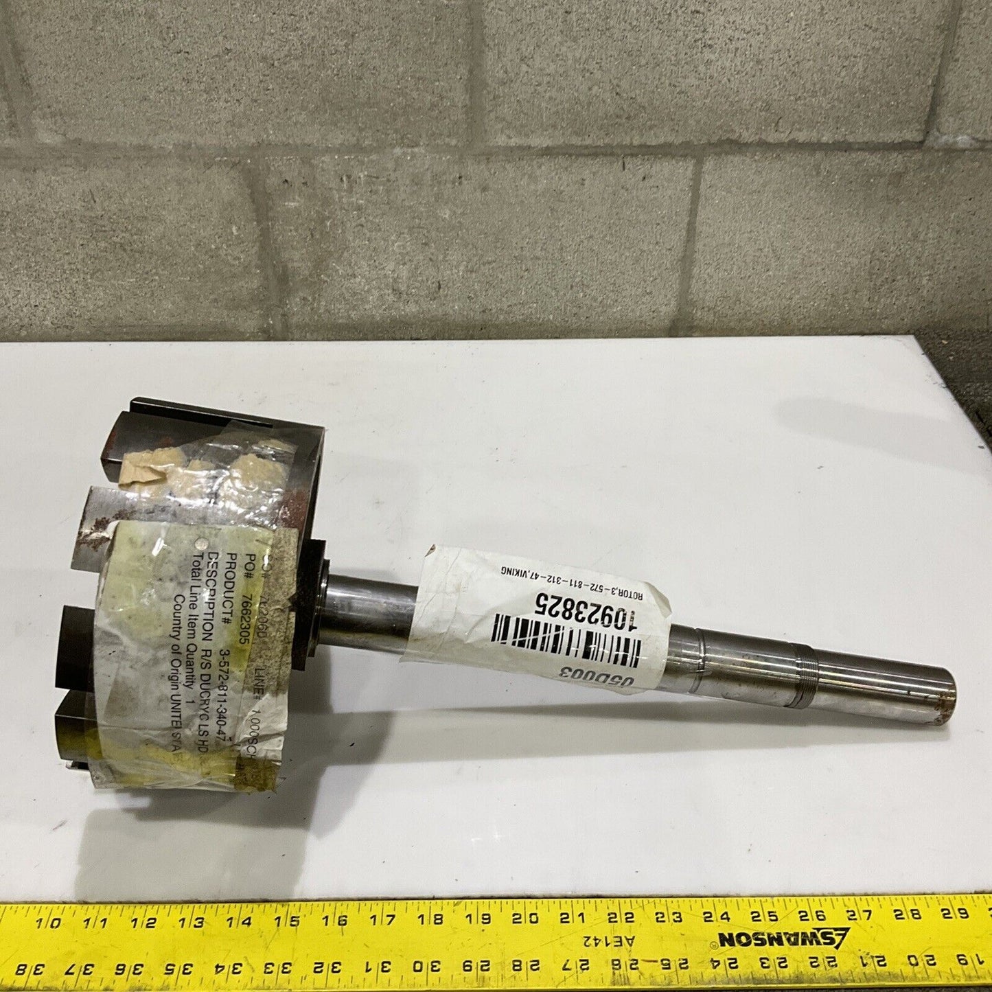 VIKING 2-572-811-312-47 ROTOR SHAFT ASSEMBLY 678