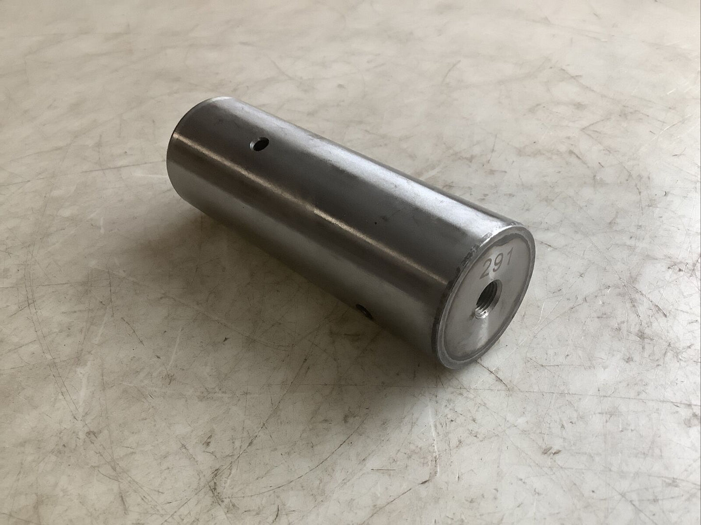 VIKING 10923823 2-437-007-291-00 IDLER PIN LS123 124 125 678