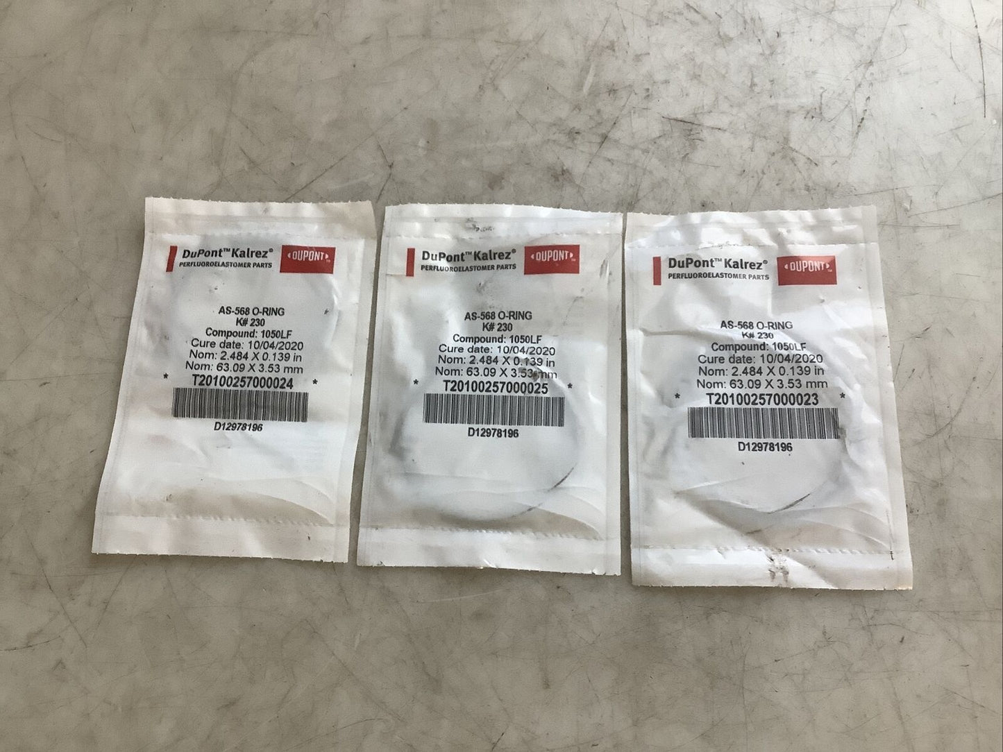 DUPONT AS-568 K230 O-RING COMPOUND 1050LF 2.484IN X 0.139IN 678 - LOT OF 3