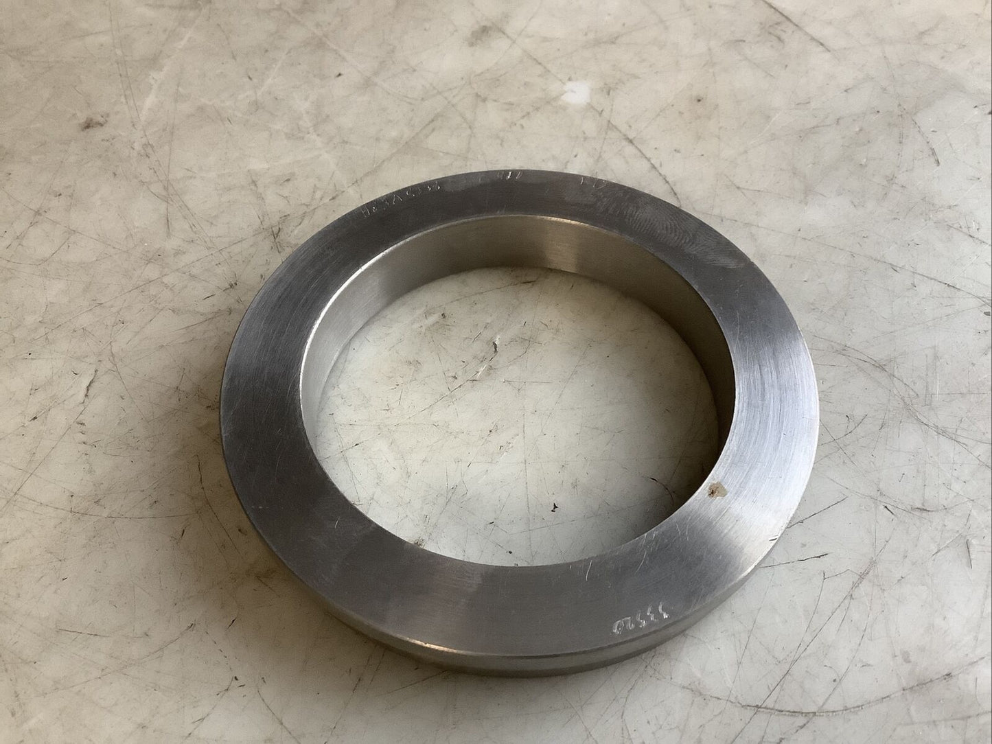 FLOWSERVE HD3A8338 THROAT BUSHING 678