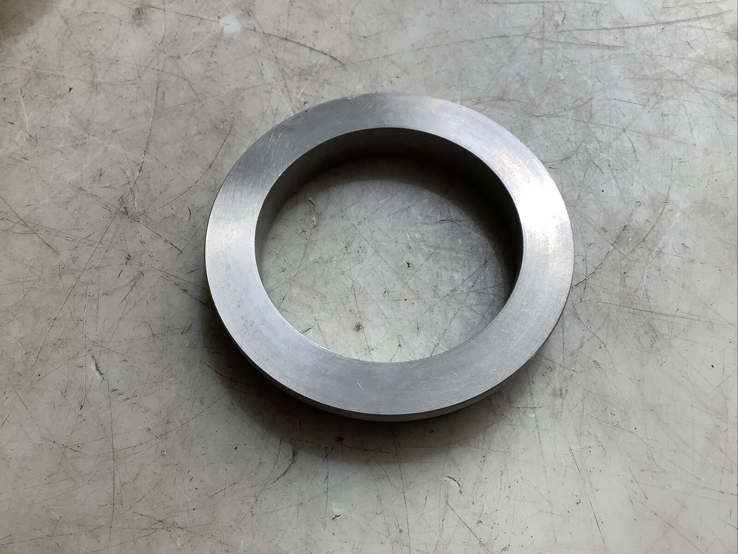 FLOWSERVE HD3A8338 THROAT BUSHING 678