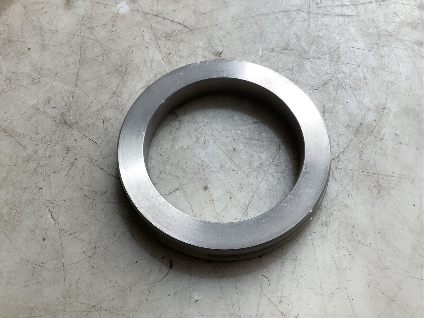 FLOWSERVE HD3A8338 THROAT BUSHING 678