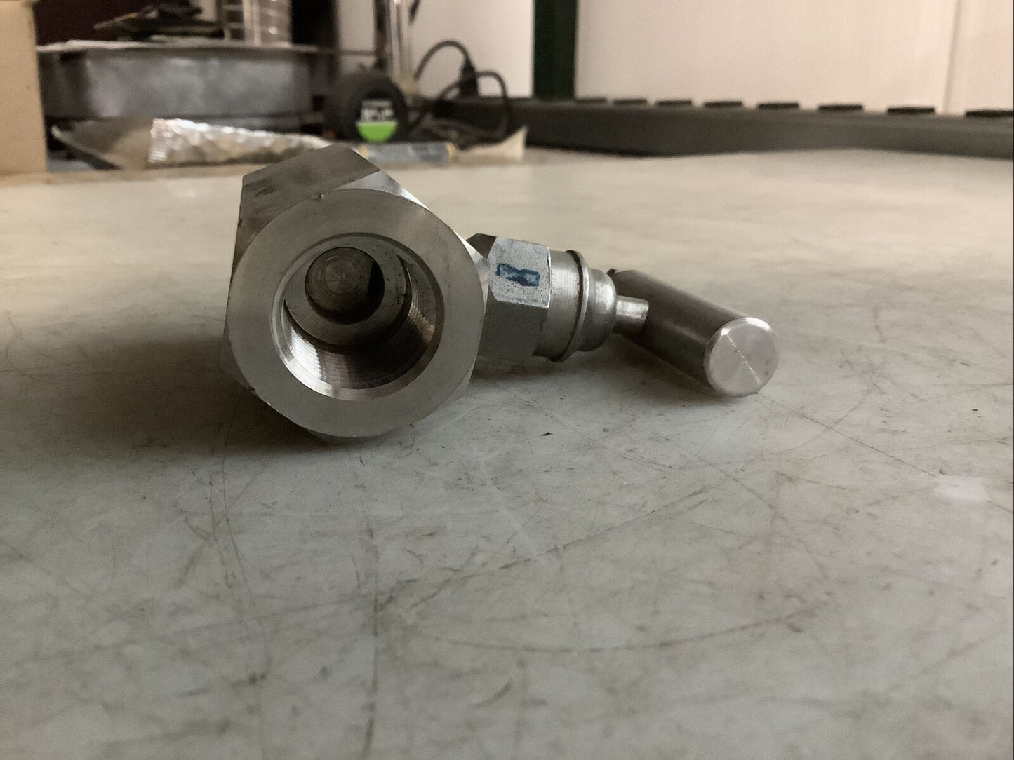 PGI V-508SCT T-HANDLE VALVE 1/2IN FNPT X 1/2IN FNPT 10000PSI AT 200F 678