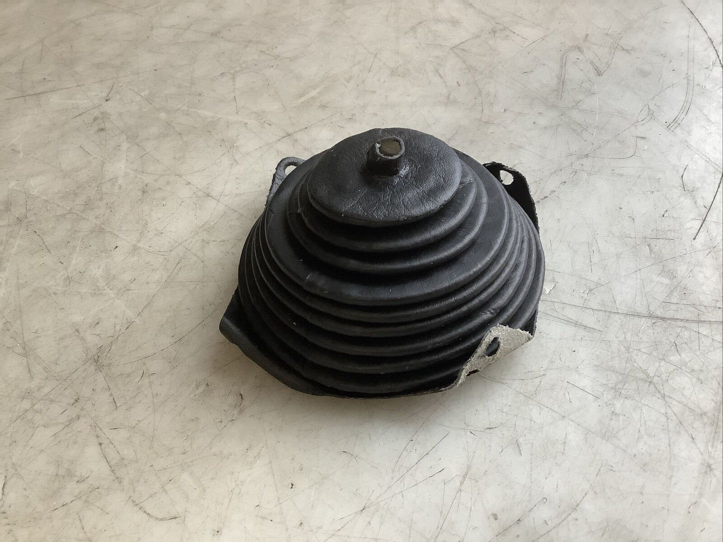CRANE PRO PARTS 52416047 PROTECTION RUBBER 678