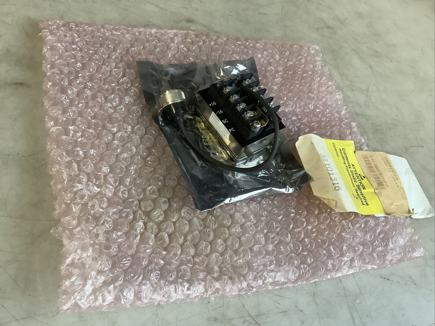 HONEYWELL 31101316 PREAMPLIFIER 555