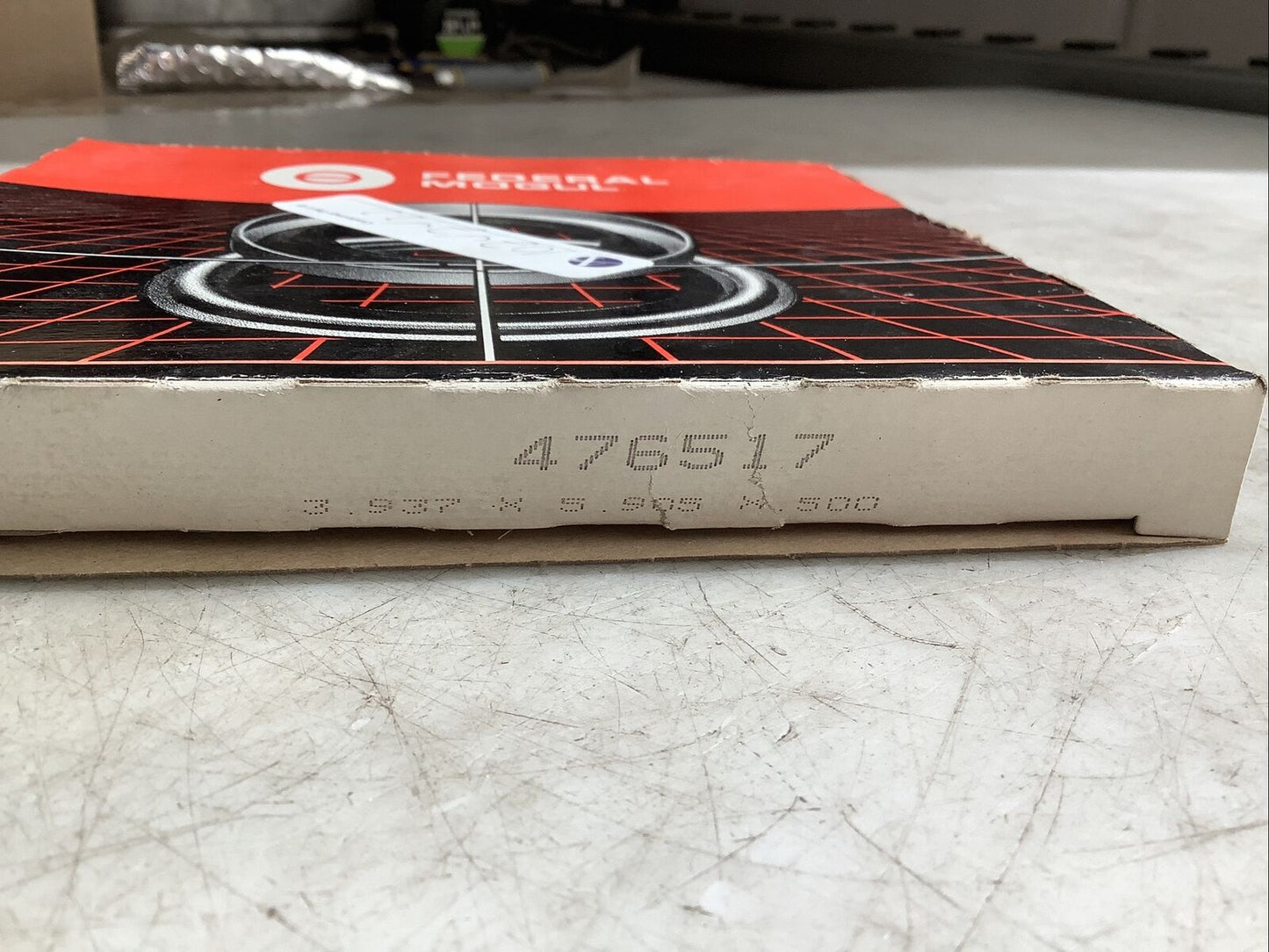 FEDERAL MOGUL 476517 OIL SEAL 555