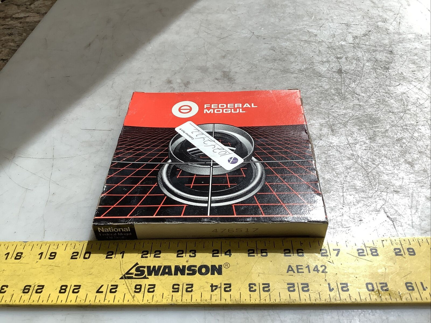 FEDERAL MOGUL 476517 OIL SEAL 555