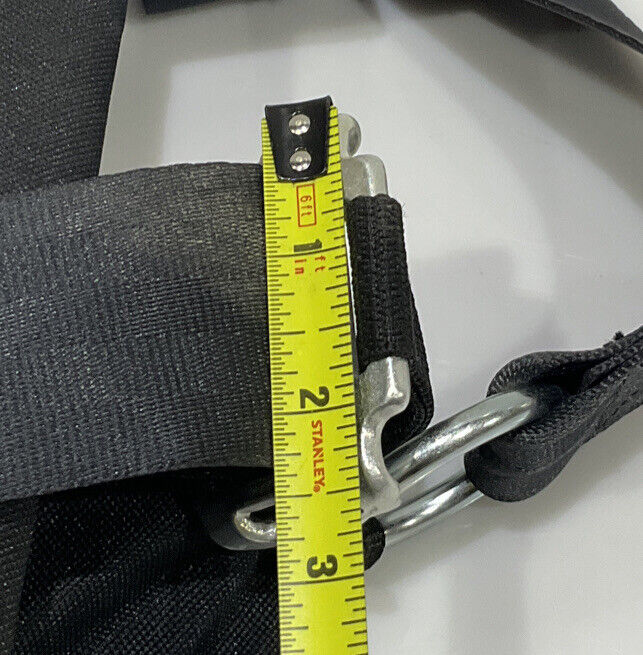 BLACK REFLECTIVE SAFETY HARNESS FALL PROTECTION