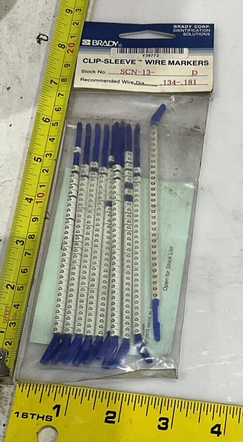 BRADY SCN-13-D CLIP-SLEEVE WIRE MARKERS LOT OF 5 476