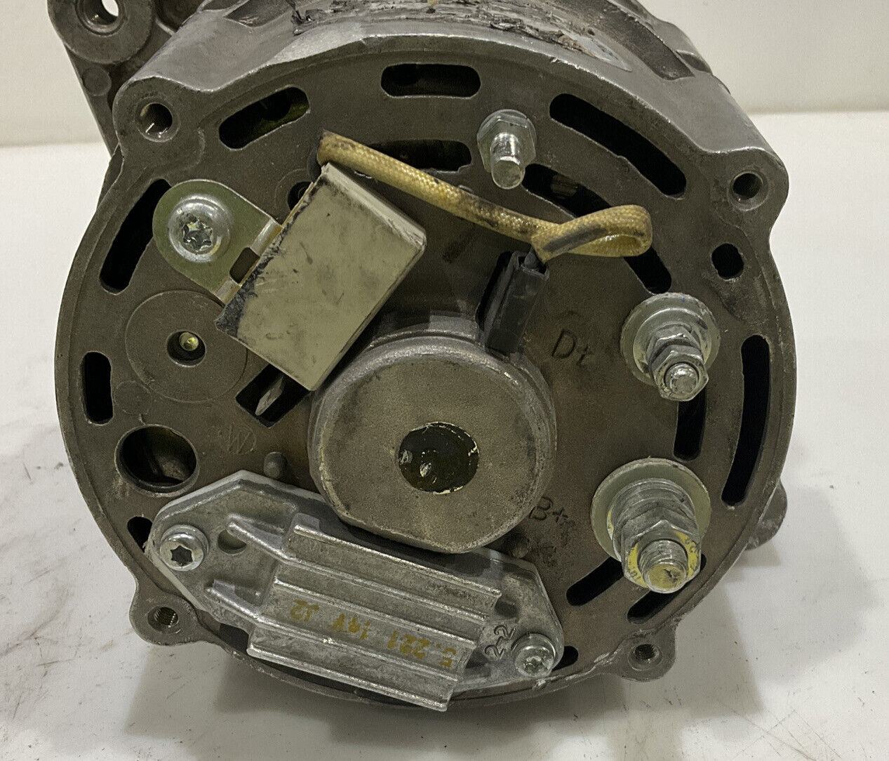 LETRIKA 423921 TEXAS ALTERNATOR 14V 75A J2 2.2UF 100V 5.221 12-251 ISKRA