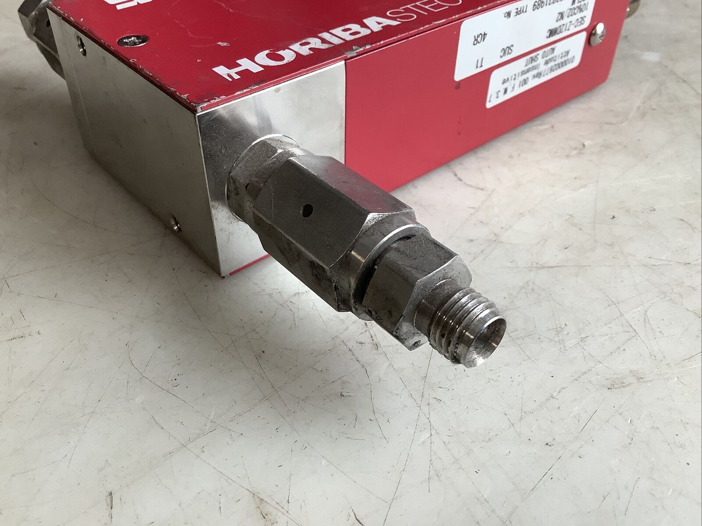 HORIBA SEC-Z12DWM MASS FLOW CONTROLLER 4 SLM 10% CO2/N2 4CR 476