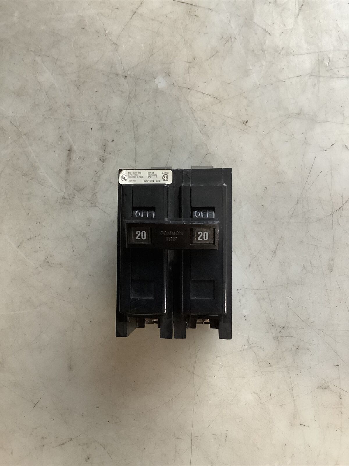 WESTINGHOUSE M1640 CIRCUIT BREAKER 20A 2 POLE 476
