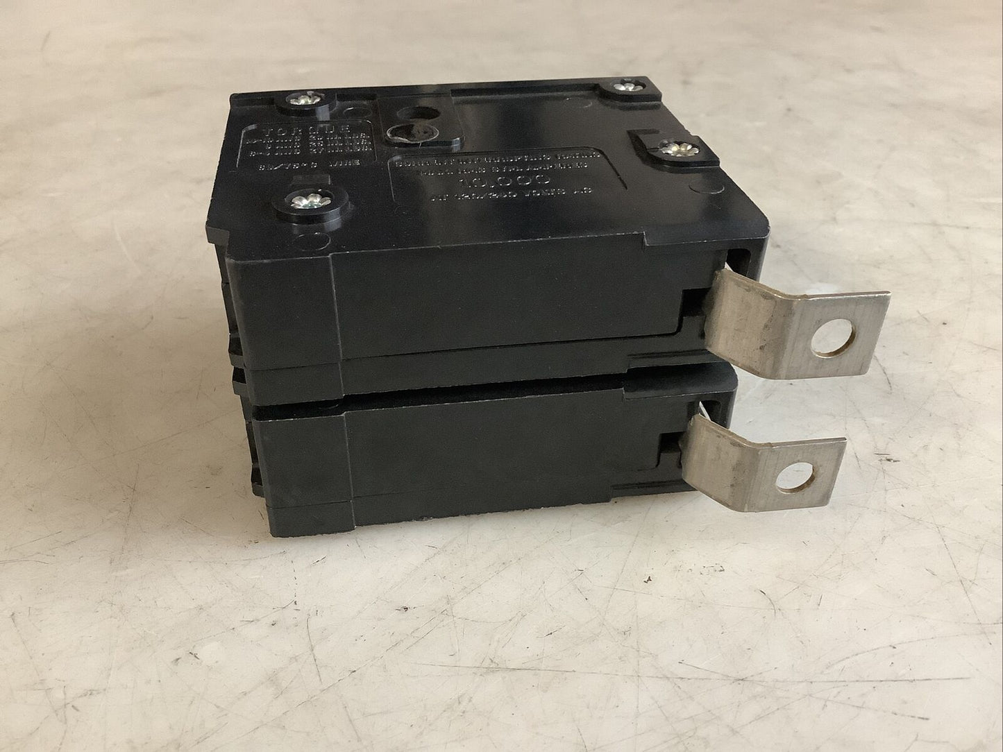 WESTINGHOUSE M1640 CIRCUIT BREAKER 20A 2 POLE 476