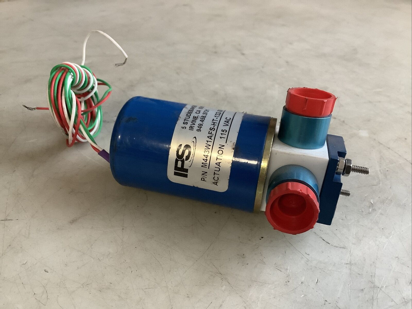 IPS M443W1AFS-HT-132-36 MINIATURE SOLENOID VALVE 115VAC 60PSI 132 TYPE 476