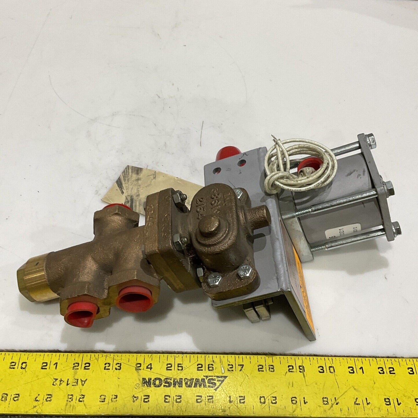 LAURENCE 3402WA79DC SOLENOID VALVE 125 DC FORM “M” 125 PSI AIR 476