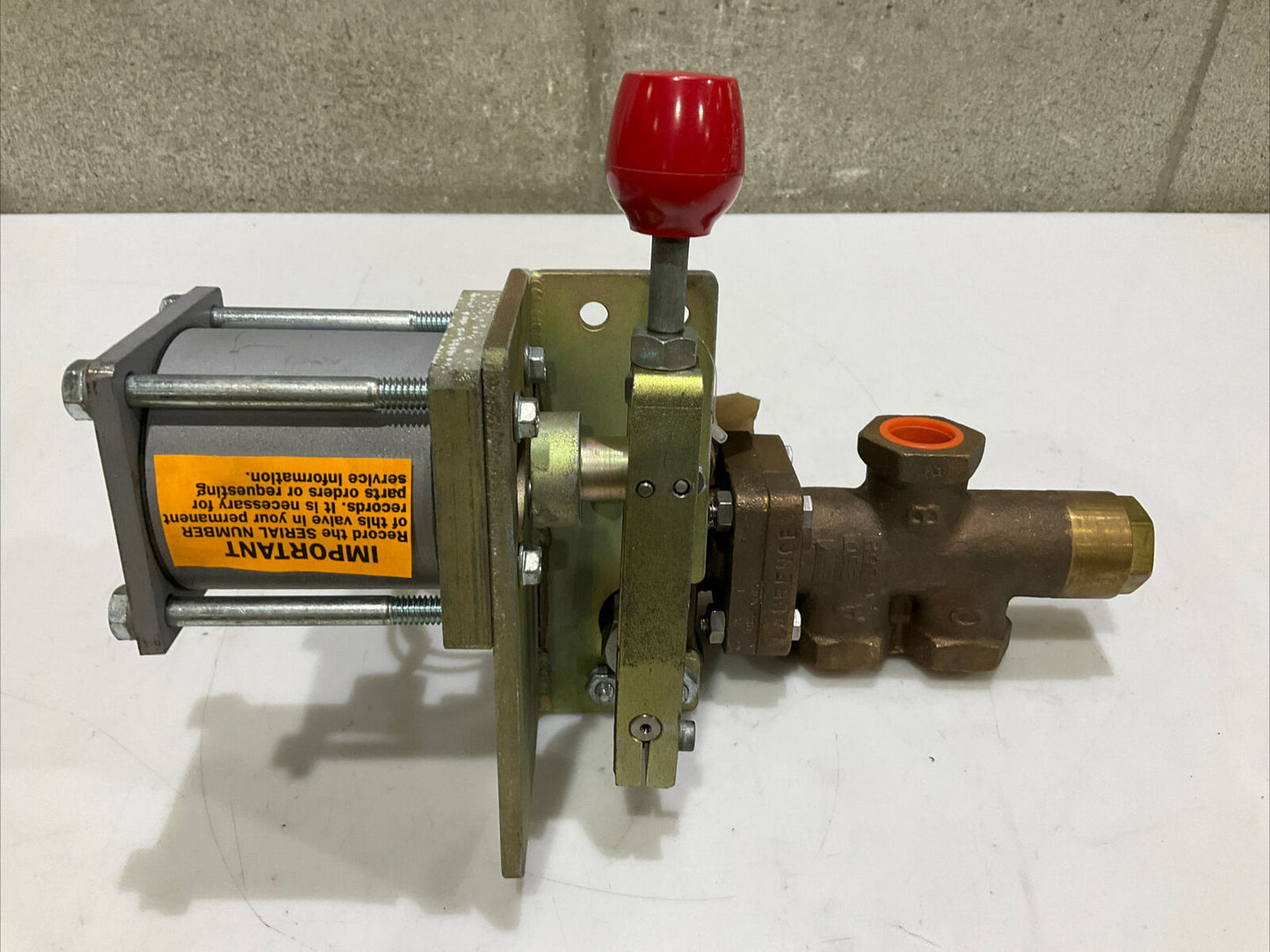 LAURENCE 3402WA79DC SOLENOID VALVE 125 DC FORM “M” 125 PSI AIR 476