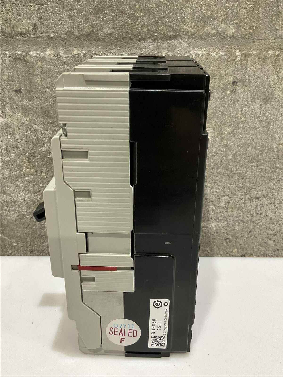 FUJI ELECTRIC BW125JAGU-3P060 BREAKER, BW9V0CA HANDLE, SCE12EL1206SSLP PANEL CDM