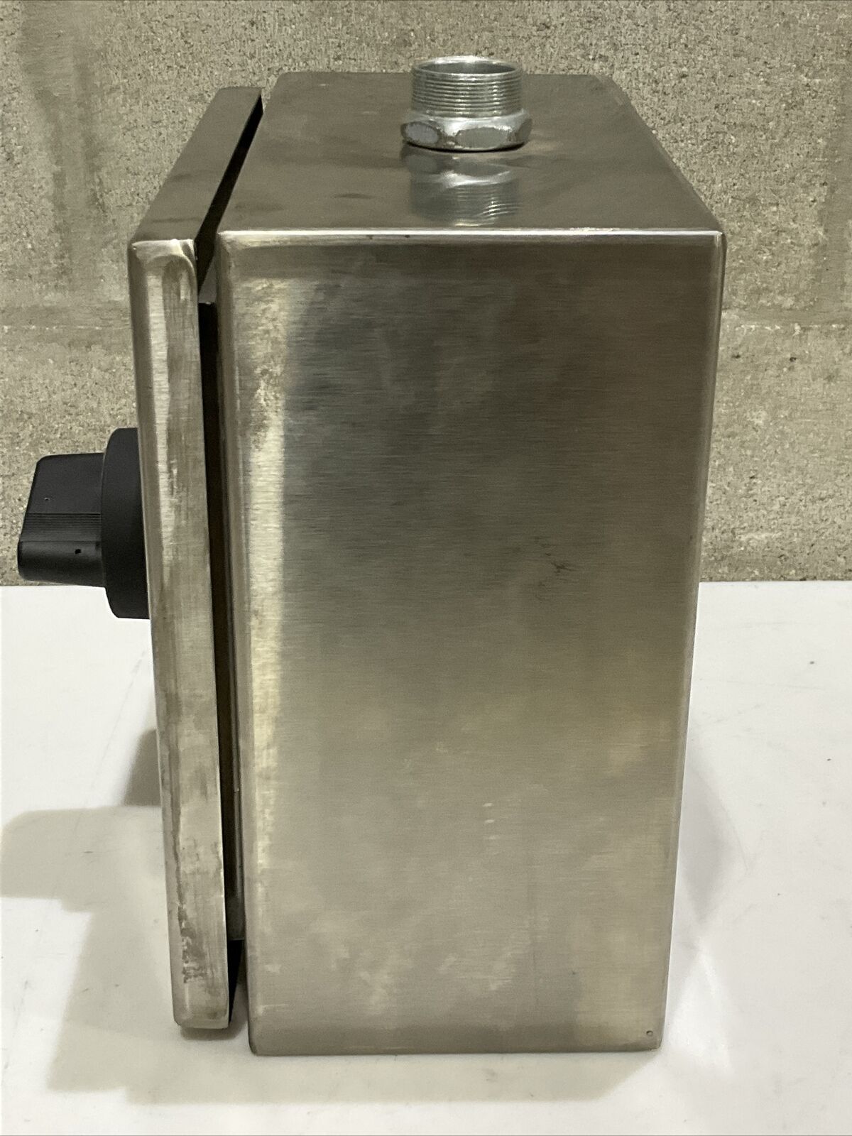 FUJI ELECTRIC BW125JAGU-3P060 BREAKER, BW9V0CA HANDLE, SCE12EL1206SSLP PANEL CDM