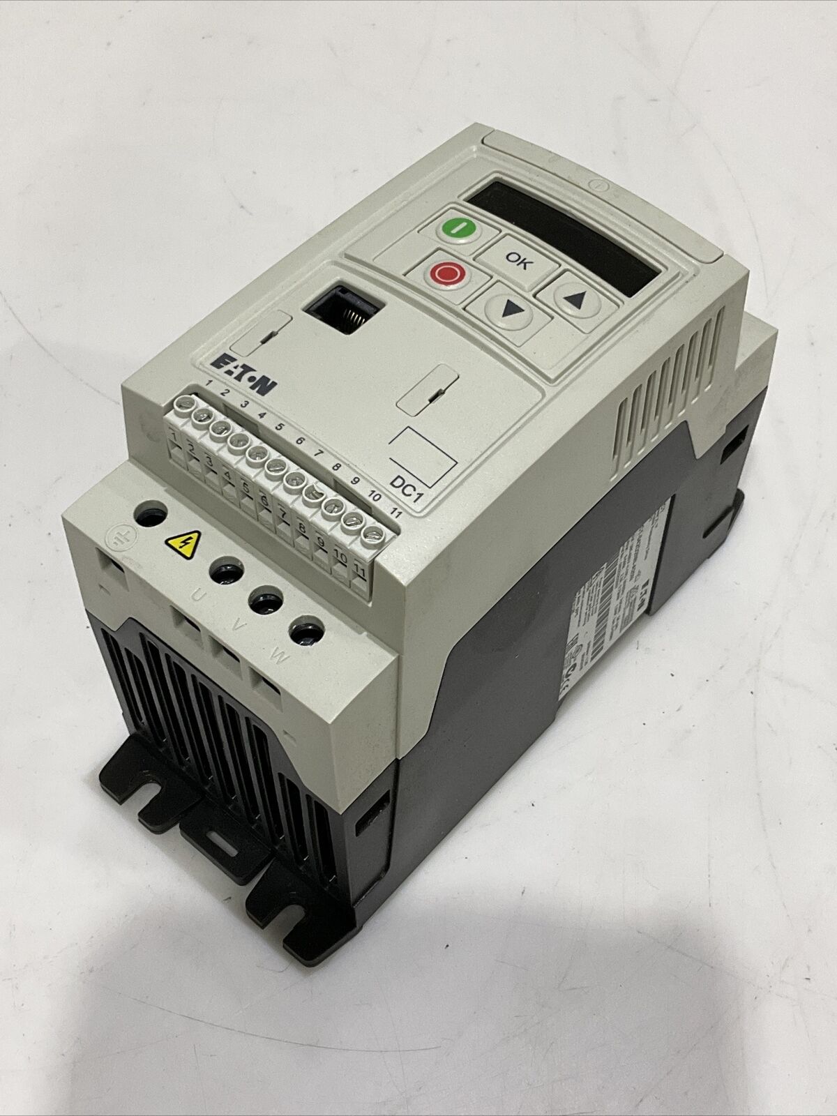 EATON 1HP DC1-342D2NN-A20N POWER XL VARIABLE FREQUENCY DRIVE IP20 CDM