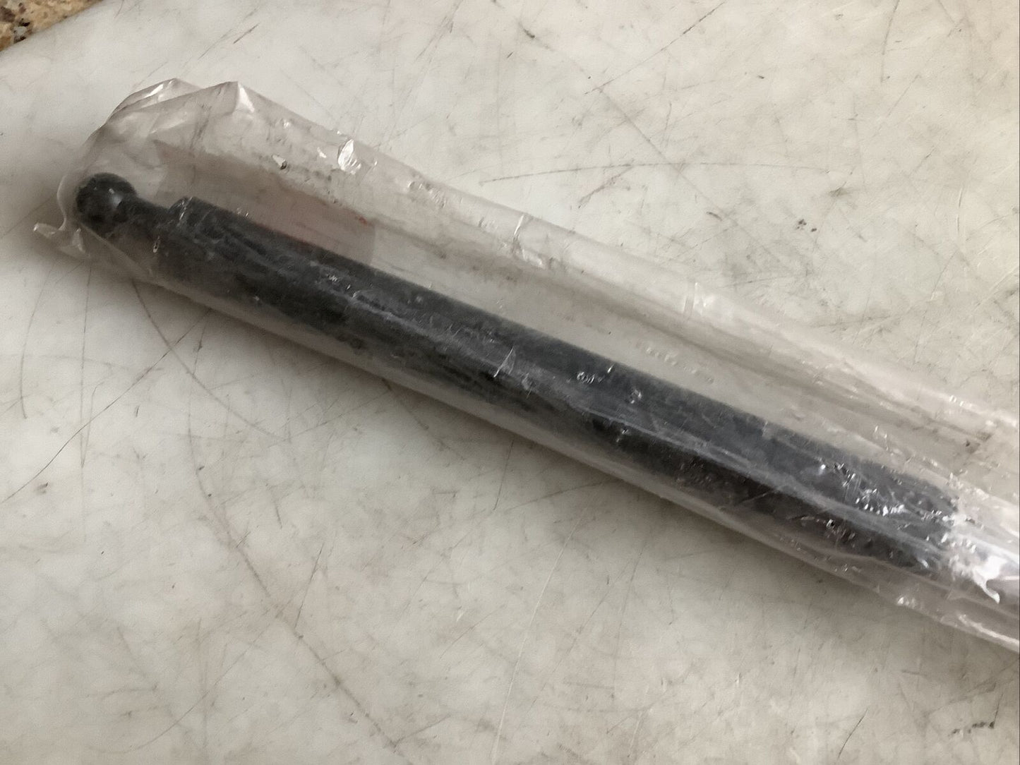 TOYOTA 52270-10920-71 GAS SPRING 476