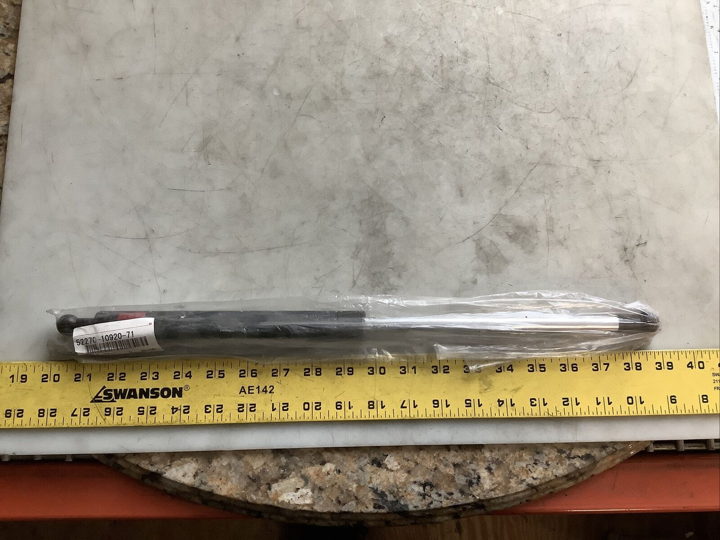 TOYOTA 52270-10920-71 GAS SPRING 476