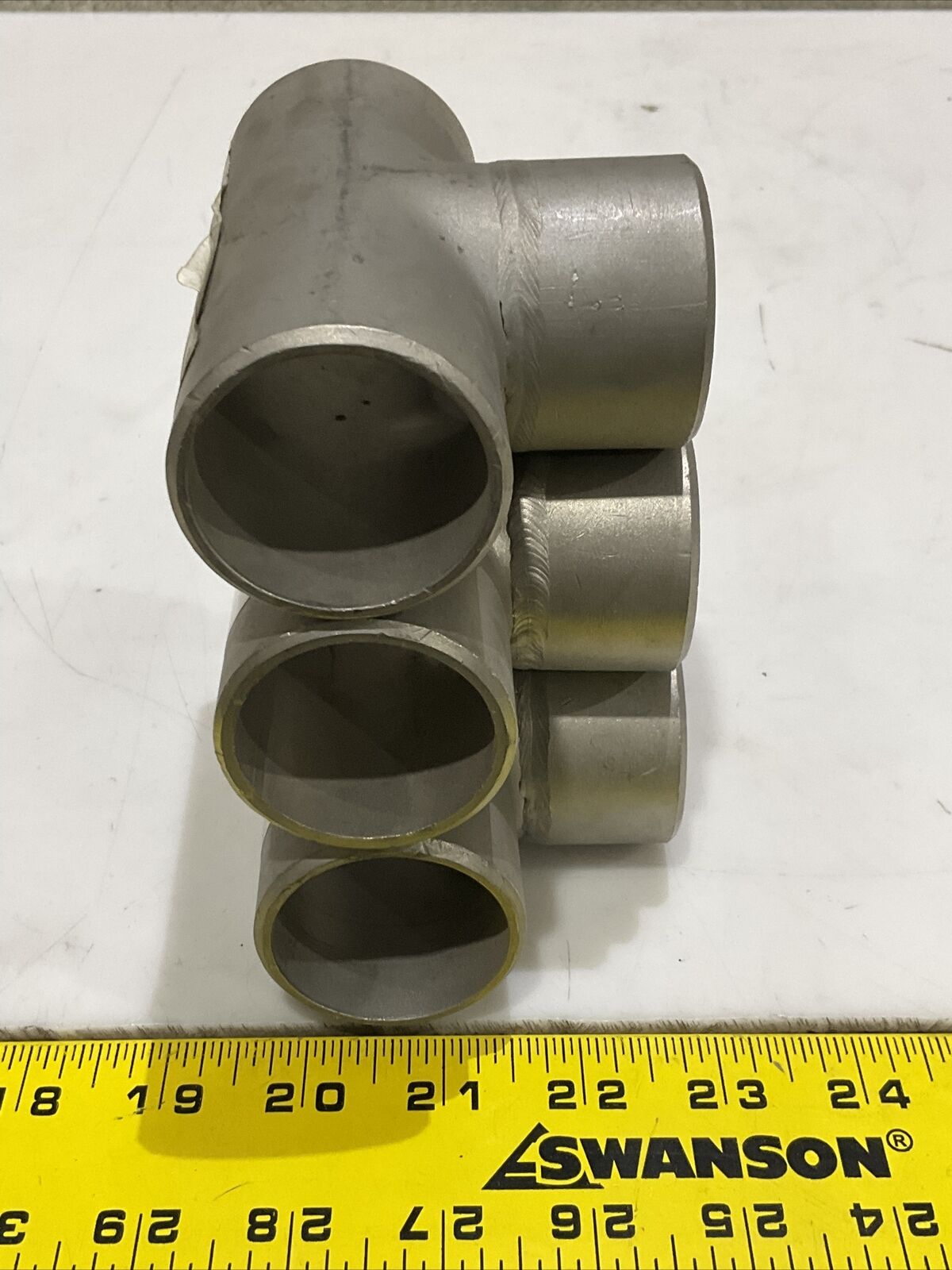 BUTTWELD SA403 WP316L PIPE TEE SCH 40 1-1/2” LOT OF 3 373