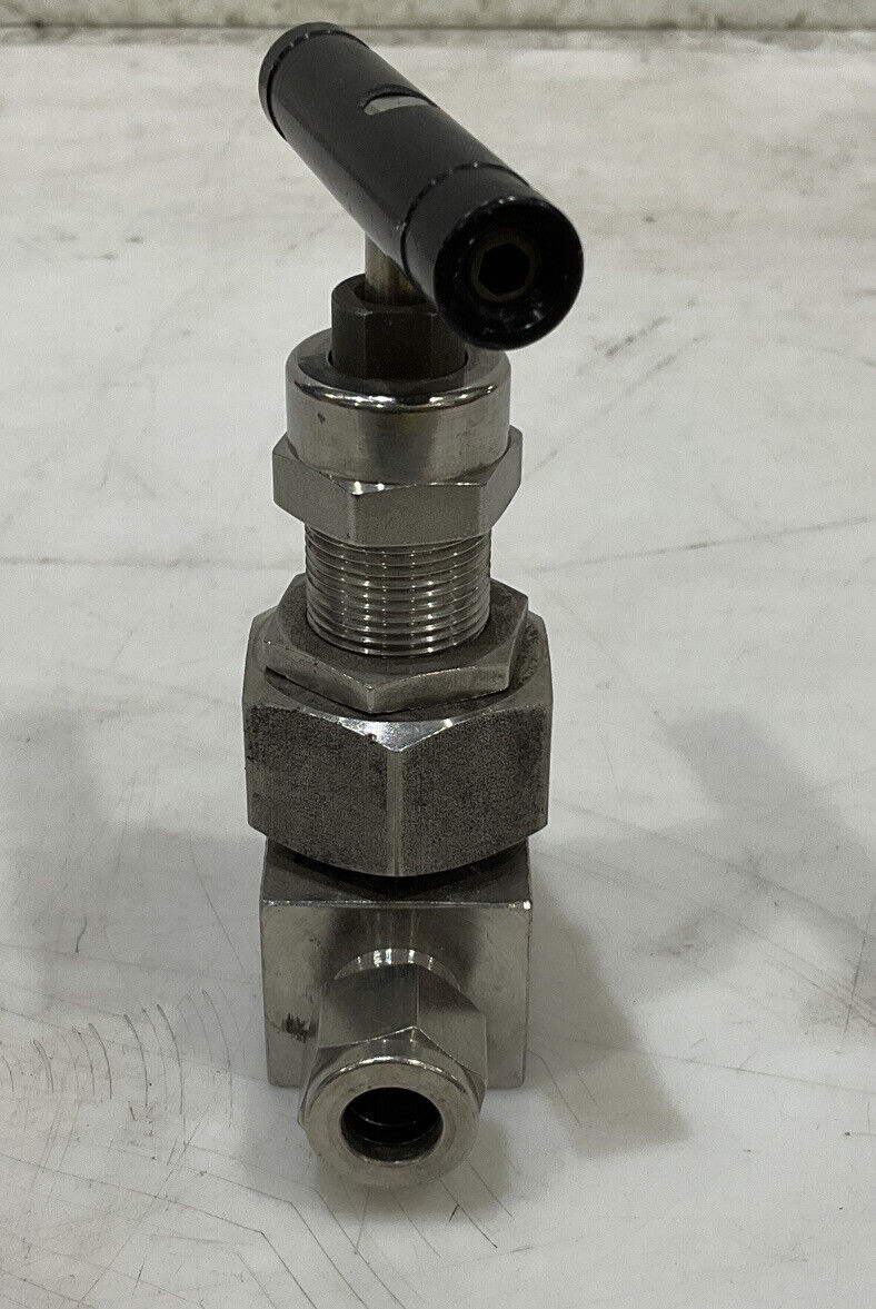 SWAGELOK SS-6NRS6-G VALVE 476