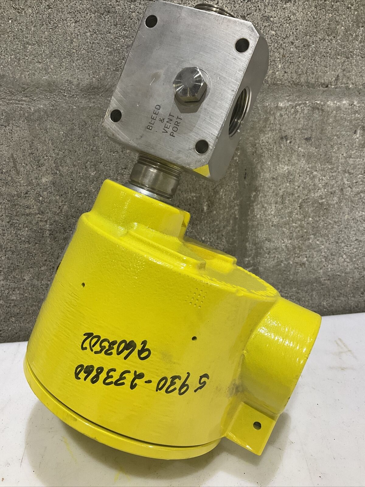 FCI FR70-4 FLOW SWITCH MONITOR .75” 2.5” S L V 5181-W 115VAC 60HZ 7VA 373