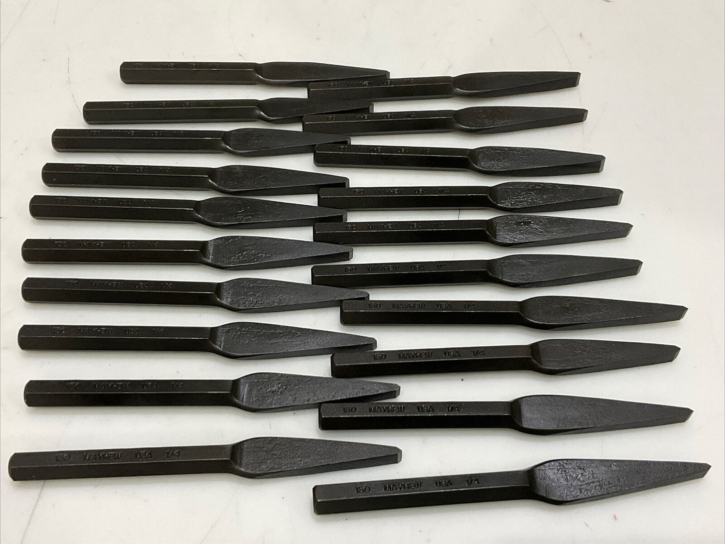 MAYHEW 10402MAY CAPE CHISEL 150 LB 1/4” LOT OF 20 373