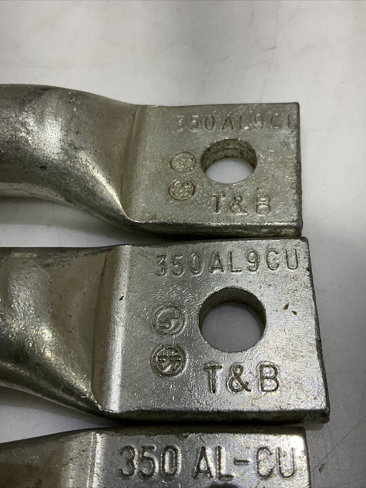 T&B 60165 350MCM BRN 1H ALCU LUG LOT OF 4 373
